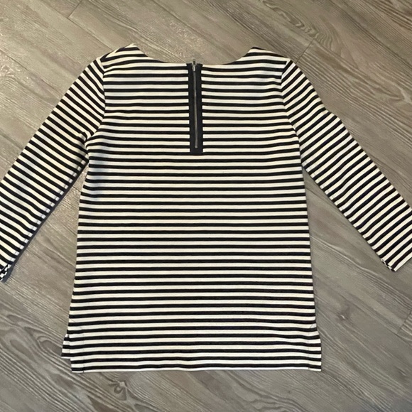 Madewell striped 3/4 sleeve top with zipper back and split seams XS - Picture 10 of 12
